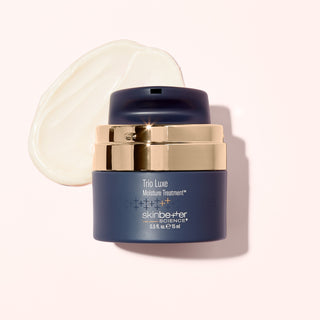 Skinbetter Trio Luxe Moisture Treatment 15ml with smear.