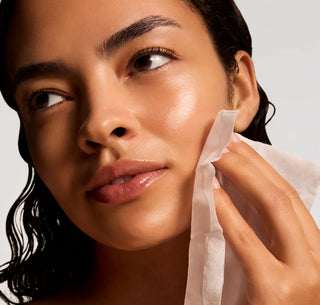 iS Clinical Active Peel System Application