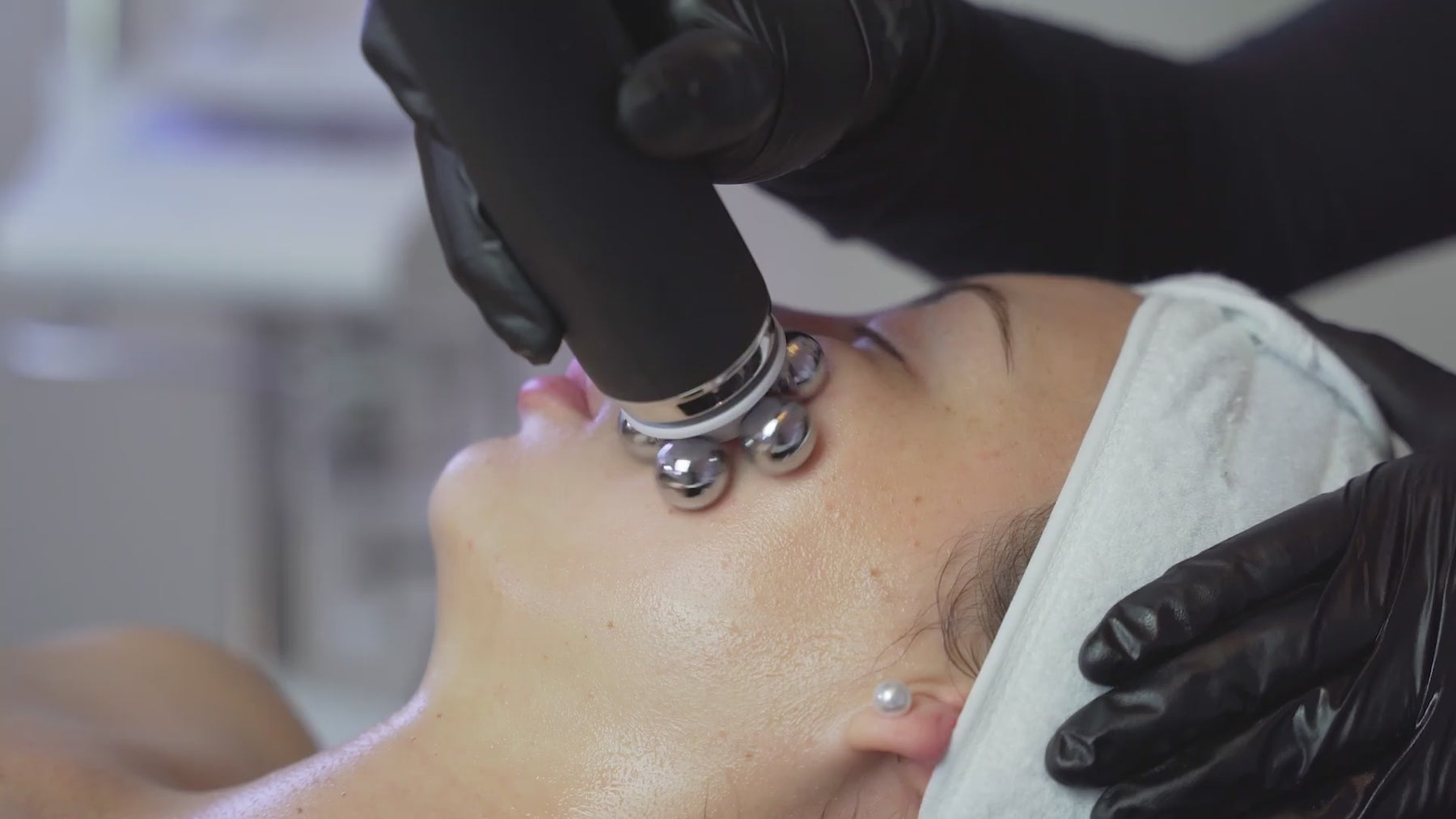 Skyn Alchemy Introduction video, showing their services and products, which include HydraFacial, Face Reality, Skinbetter and much more.