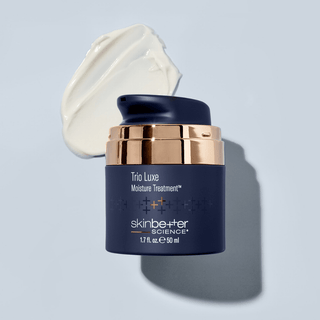 Skinbetter Trio Luxe Moisture Treatment 50ml with smear.